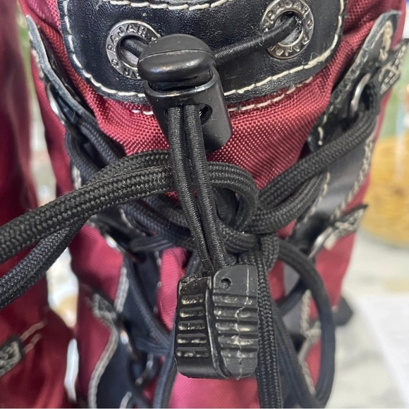 Pajar Red and Black Winter Boots - Picture 9 of 13